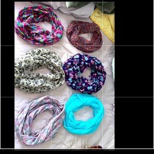 Infinity scarf